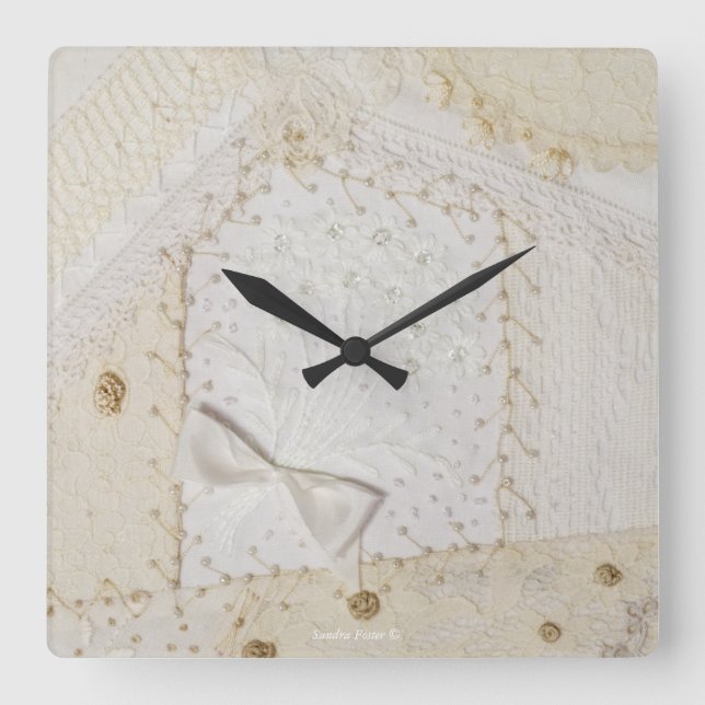 Crazy Quilt Stickerei Design Wall Clock Quadratische Wanduhr (Vorderseite)