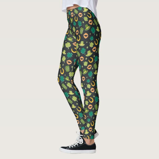 Crazy St Patrick's Day Pattern Leggings (Links)