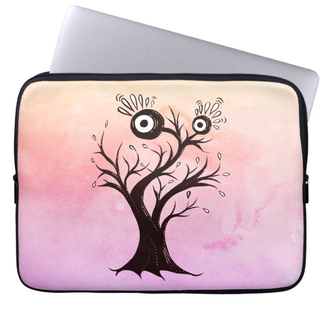 Crazy Tree Creature Ink Art Pink Fantasy Laptopschutzhülle (Vorderseite)