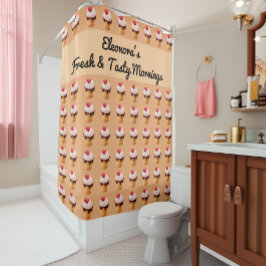 Cream and Brown Ice Cream Pattern with Red Hearts Duschvorhang