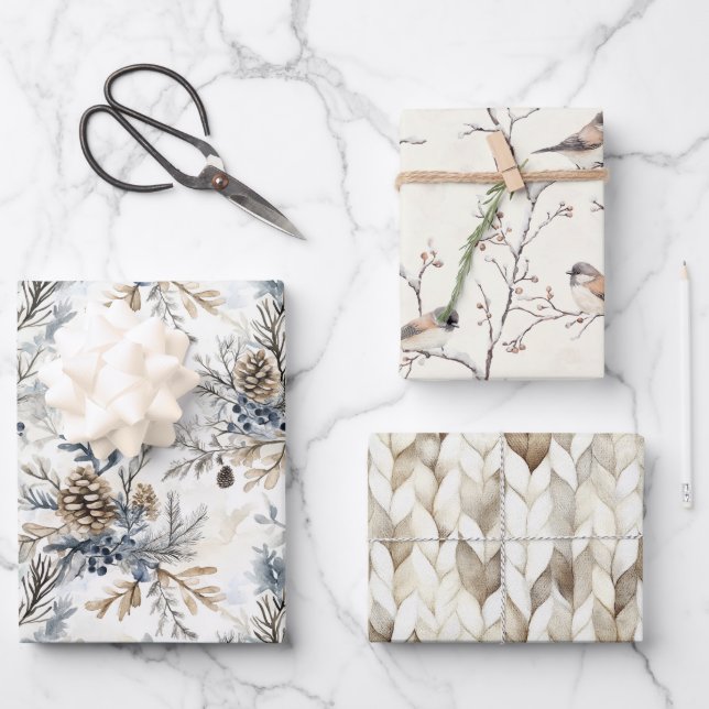 Cream Bronze Blue Birds Pine Cones Christmas Geschenkpapier Set (Vorderseite)