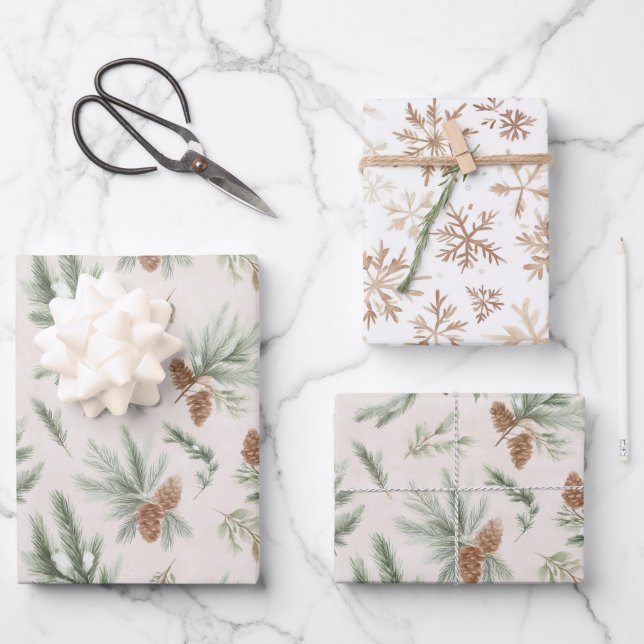 Cream Brown Green Christmas Pine Cones Snowflakes Geschenkpapier Set (Vorderseite)