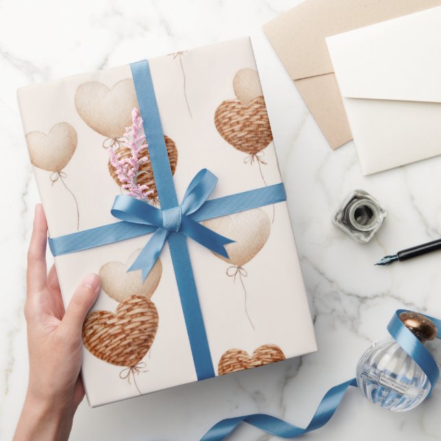 Cream Brown Heart Balloons Love in the Air Geschenkpapier (Schenken)