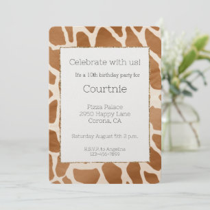 Cream Brown Safari Giraffe Tier Print Birthday Einladung