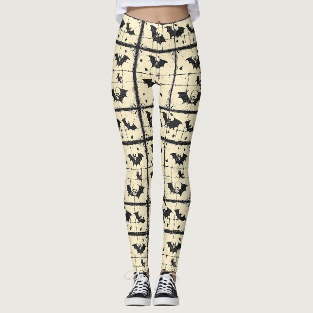 Cream Denim Grunge Patchwork mit Fledermäusen (2) Leggings (Vorderseite)