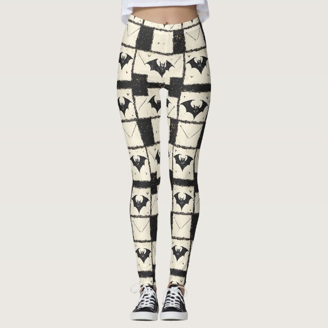 Cream Denim Grunge Patchwork mit Fledermäusen (3) Leggings (Vorderseite)