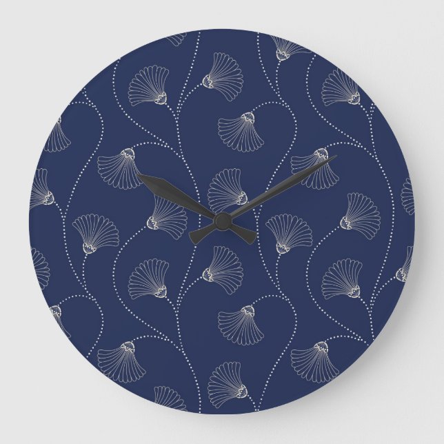 Cream Floral Art Nouveau Indigo Große Wanduhr (Vorderseite)
