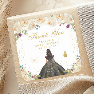 Cream Floral Dark Skin Princess 16 . Geburtstag Quadratischer Aufkleber