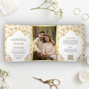 Cream Gold Paisley Blumen QR Code Indische Hochzei Dreifach Gefaltete Einladung