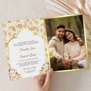 Cream Gold Paisley Blumen QR Code Indische Hochzei Einladung