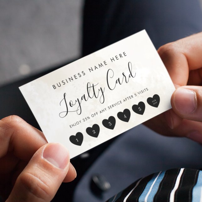 Cream Marble Heart Script-Logo für benutzerdefinie Treuekarte (Von Creator hochgeladen)