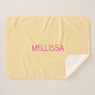 Cream minimalistischer benutzerdefinierter Name Sherpadecke