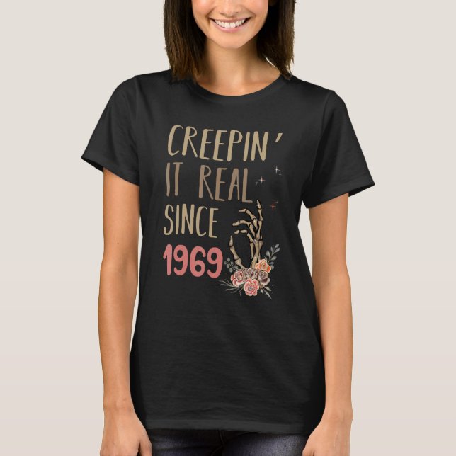 Creepin It Real Since 1969 Spooky Halloween Retro  T-Shirt (Vorderseite)