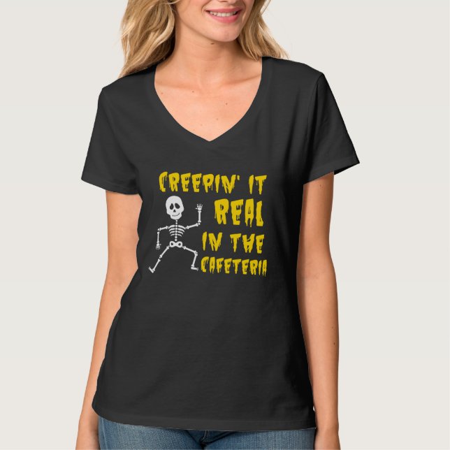 Creepin'In The Cafeteria Lunch Lady Halloween T-Shirt (Vorderseite)