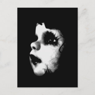 Creepy Doll Face Postkarte
