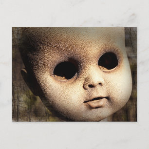 Creepy Doll Head mit Vermissten Augen Postkarte