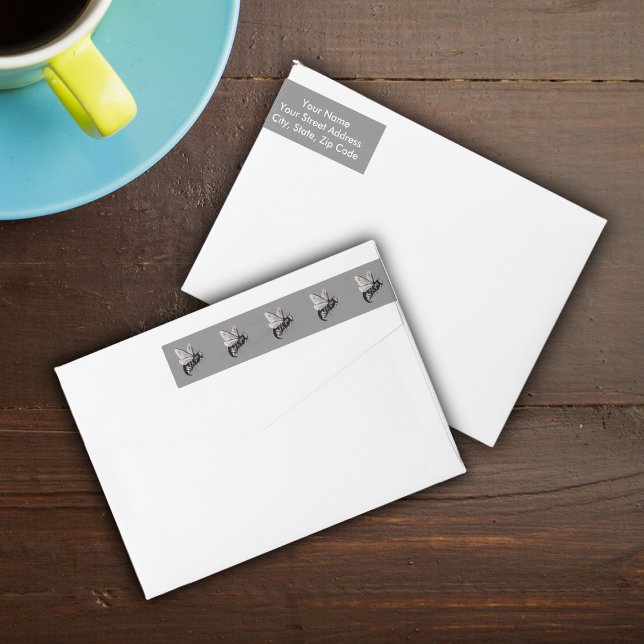 Creepy Gothic Bee Skull Wings Insekt (Row of Gothic bees with skulls on wings on wrap around return address label.)