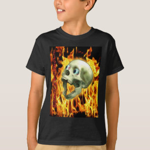Creepy Gothic Skull, Flammen, Halloween-Horror T-Shirt