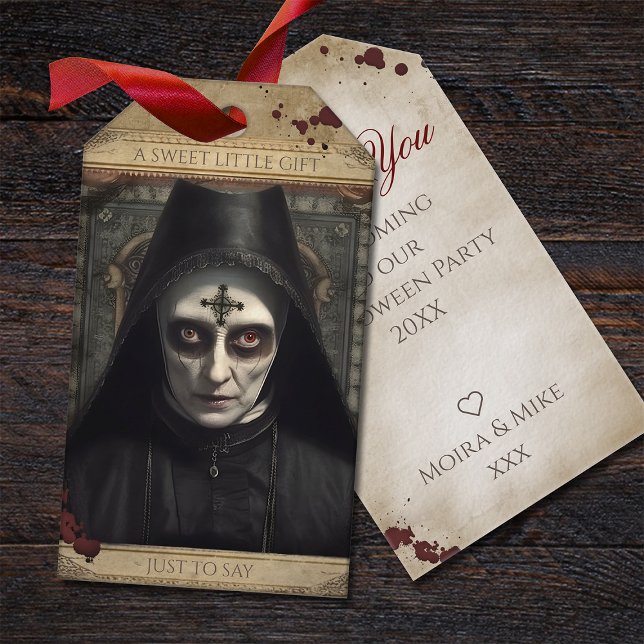 Creepy Nun Spuk Halloween Gefallen Geschenkanhänger (Von Creator hochgeladen)