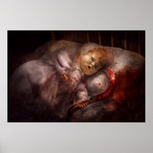 Creepy - Puppe - Nachtterrassen Poster