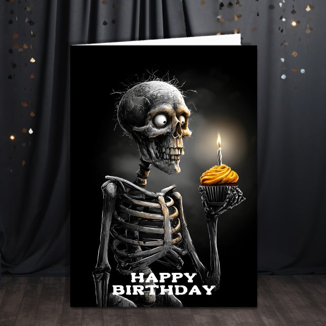Creepy Skeleton with Cupcake Birthday Karte (Von Creator hochgeladen)