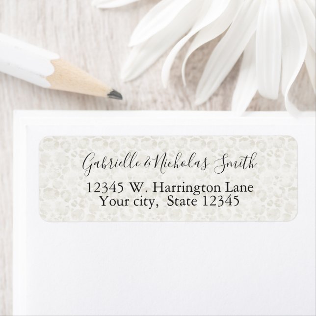 Creme Leopard Print (Insitu)