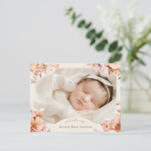 Creme Vintag Floral Fall Foto Geburt Ankündigungspostkarte