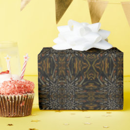 Cremefarbene goldene Gelbtöne geharktes Muster auf Geschenkpapier
