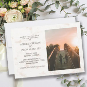 Cremefarbene Hochzeitsfoto-Website Save The Date