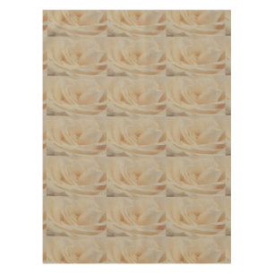 Cremefarbene Rose schließen Tischdecke