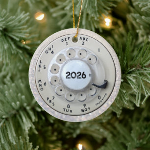 Cremefarbenes Wählscheibentelefon Keramikornament