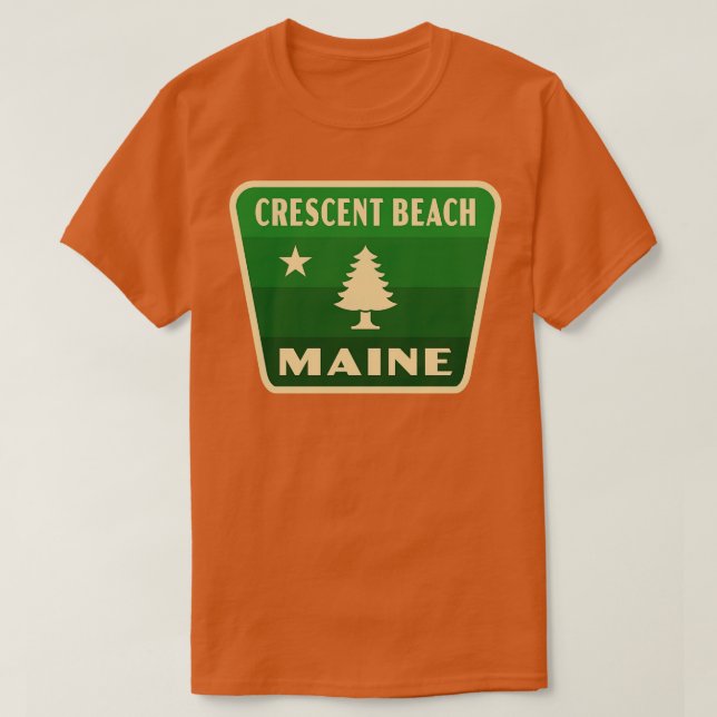 Crescent Beach Maine Retro Pine Tree Abzeichen Grü T-Shirt (Design vorne)