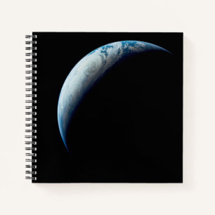 Crescent Earth wurde von der Apollo 4 Mission über Notizbuch