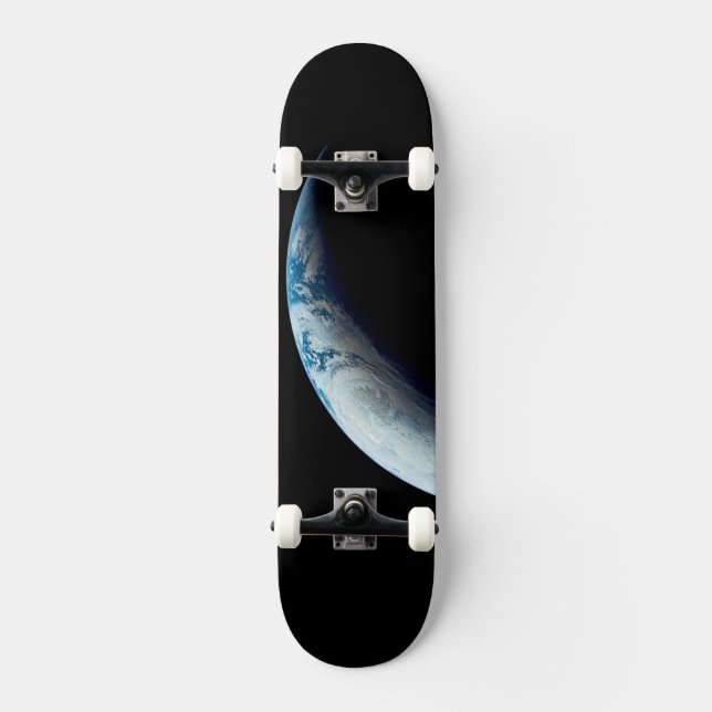 Crescent Earth wurde von der Apollo 4 Mission über Skateboard (Vorderseite)