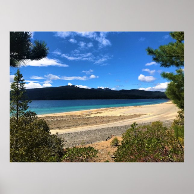 Crescent Lake Poster (Vorne)