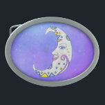 Crescent Moon Abstrakt Markierungen Blue Eyes Pink Ovale Gürtelschnalle<br><div class="desc">Dieser Gürtelschnalle hat einen weißen Halbmond mit blauen,  gelben und lila abstrakten Markierungen und ein Gesicht mit blauen Augen und rosa Lippen in einem hübschen lila Himmel.</div>