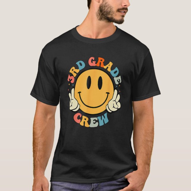 Crew der dritten Klasse Retro Groovy Lehrer Studen T-Shirt (Vorderseite)
