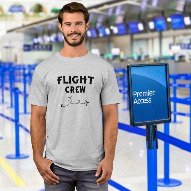 Crew-Flugflugzeug mit modernem Flug T-Shirt (Von Creator hochgeladen)