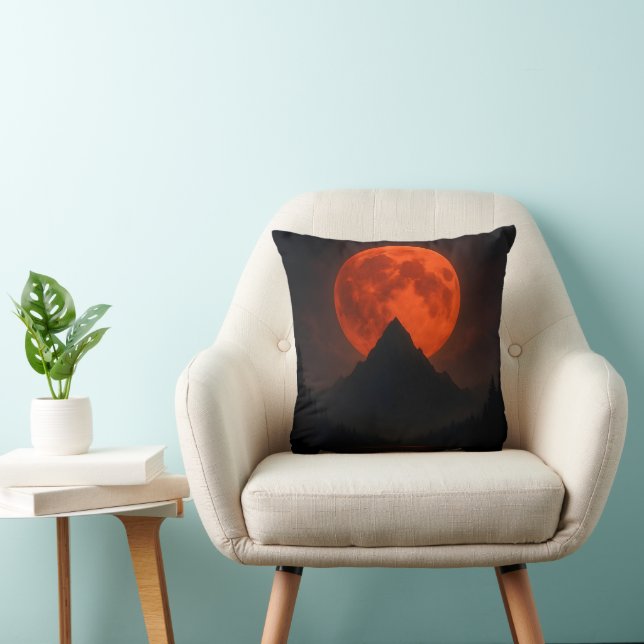 Crimson Moonrise Mountain Pillow Kissen (Stuhl )