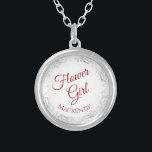 Crimson Red Script mit Lace Border Flower Girl Versilberte Kette<br><div class="desc">Diese wunderschöne silberne Halskette ist als Hochzeitsgeschenk oder Gutes für Ihre Blume Mädchen konzipiert. Es zeigt einen verzierten silbergrauen Spitzentext mit dem Text "Flower Girl", der in extravaganter Schriftzeichen in Rot geschrieben ist. Es gibt Platz für ihren Namen unten. Ein schöner Weg, um ihr zu danken, dass sie Teil Ihres...</div>