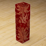 Crimson Red und Gold Vintag Damask Weinbox<br><div class="desc">Vintages Samtkrummeln rot und Imitate versilbern goldfarbene Damastweinkiste.</div>