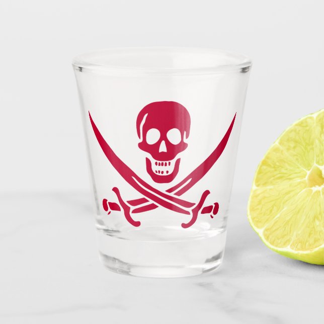 Crimson Skull & Schwerter Pirate Fahne von Calico  Schnapsglas (Vorderseite)
