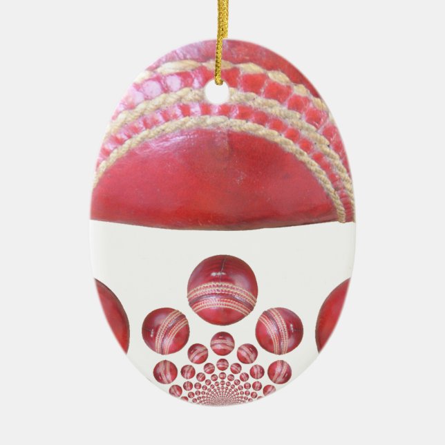 Crimson Spin - Ein wunderschöner Red Cricket Ball  Keramikornament (Vorne)