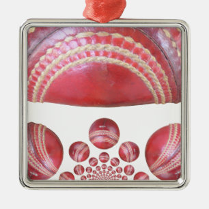 Crimson Spin - Ein wunderschöner Red Cricket Ball Ornament Aus Metall