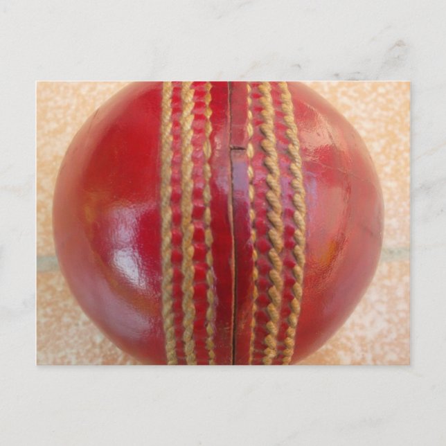 Crimson Stitch Focus: Nahes Up of Cricket's Heart Postkarte (Vorderseite)