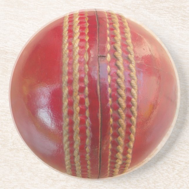 Crimson Stitch Focus: Nahes Up of Cricket's Heart Untersetzer (Vorne)