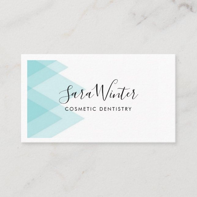 Crisp Blue Geometric und Script Business Card Visitenkarte (Vorderseite)