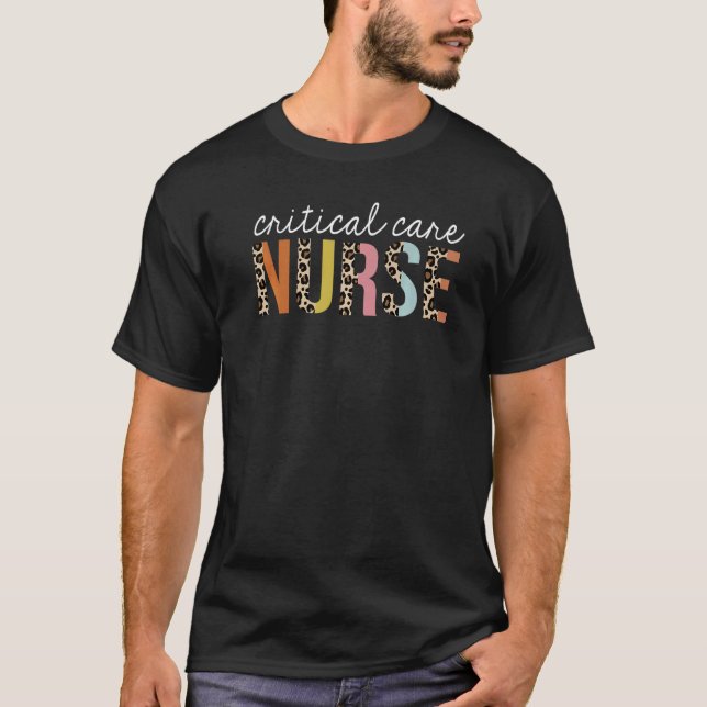 Critical Care Nurse Leopard Print Frontline Health T-Shirt (Vorderseite)