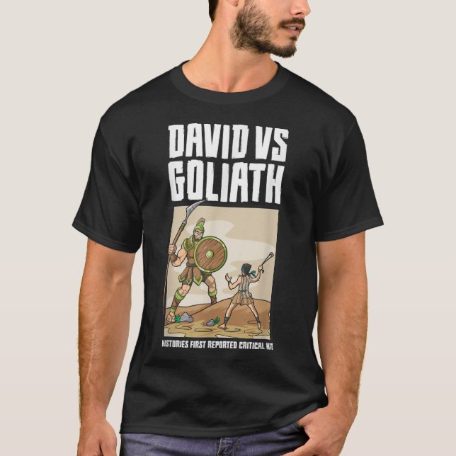 Critical Hit Funny RPG Joke Meme DM David Goliath T-Shirt (Vorderseite)