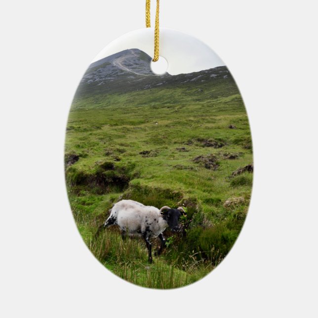 Croagh Patrick Verzierung Keramikornament (Hinten)